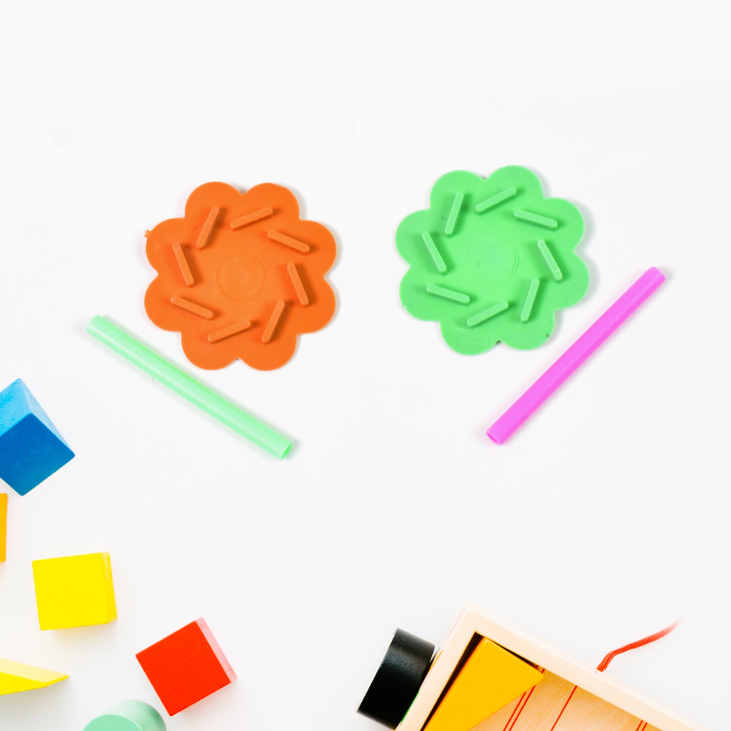 Small Magic Air Spinner Plastic Promotional Spinning Toys (1 Pc) Small Magic Air Spinner Plastic Promotional Spinning Toys (1 Pc)